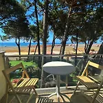 Kompleksi Royal 4* Velipojë
