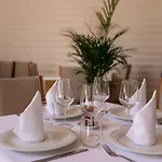 Hotel Kompleksi Royal