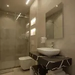 Hotel Kompleksi Royal 4*