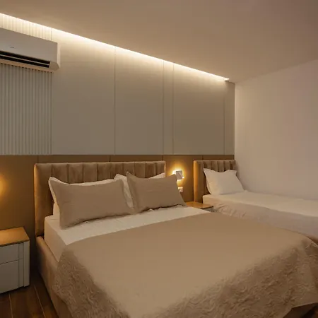 Kompleksi Royal 4*