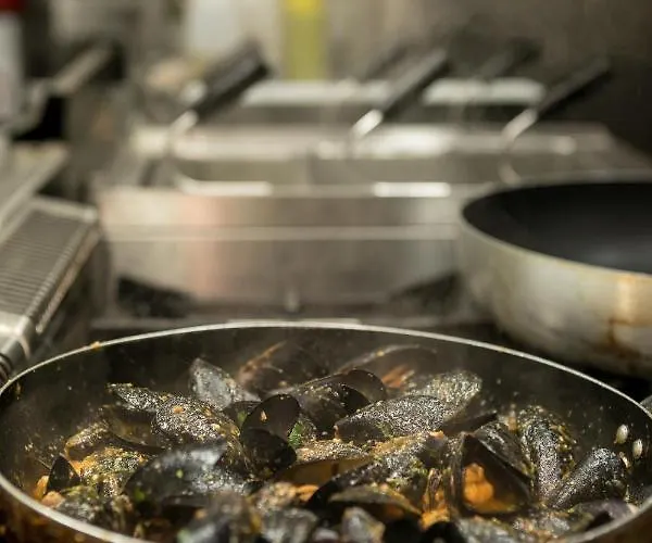 Kompleksi Royal Velipoje