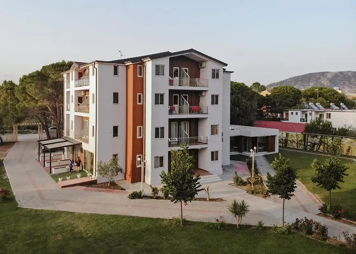 Kompleksi Royal Velipoje