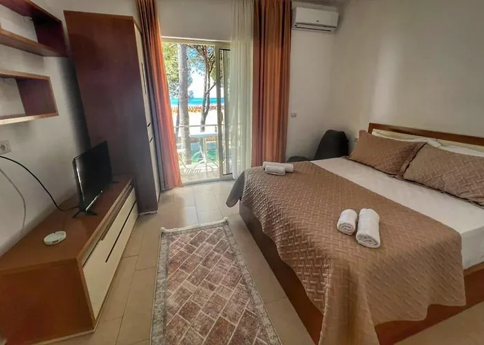 Kompleksi Royal Velipoje