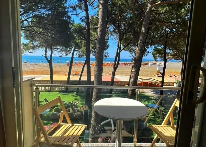 Kompleksi Royal Hotel Velipoje