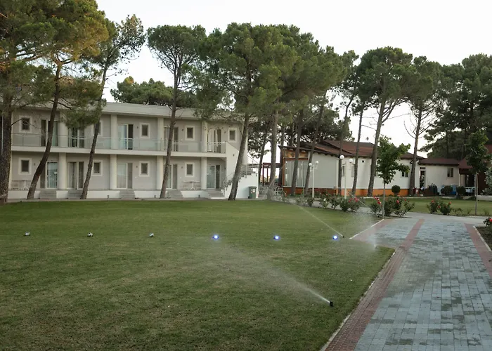 Kompleksi Royal Velipoje