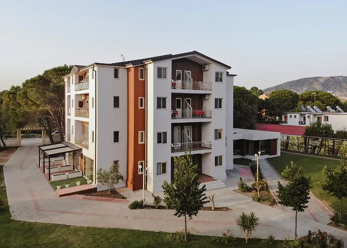 Kompleksi Royal Velipoje