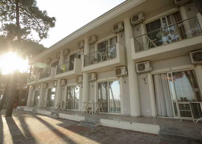 Kompleksi Royal Velipoje