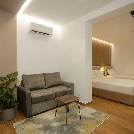 Kompleksi Royal Hotel 4*