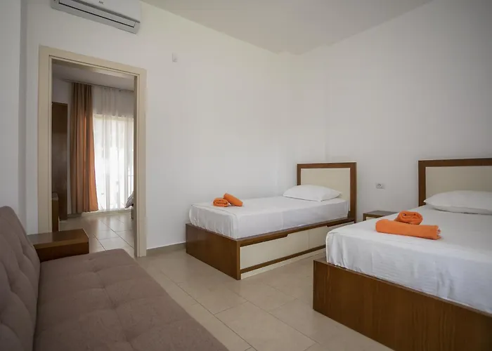 Kompleksi Royal Velipojë